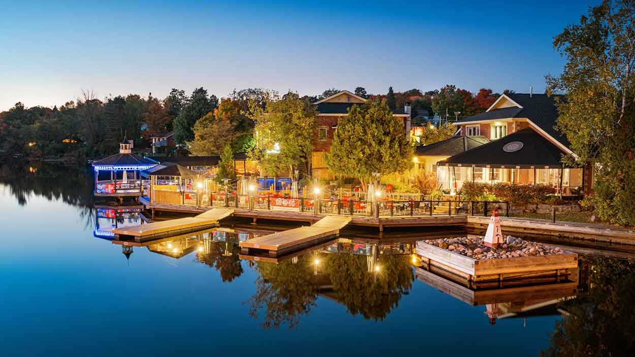 Shuttles as Airport transfers to Huntsville